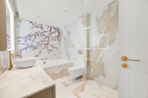 Bathroom KPO01675