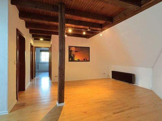 Küche - und Essbereich DG