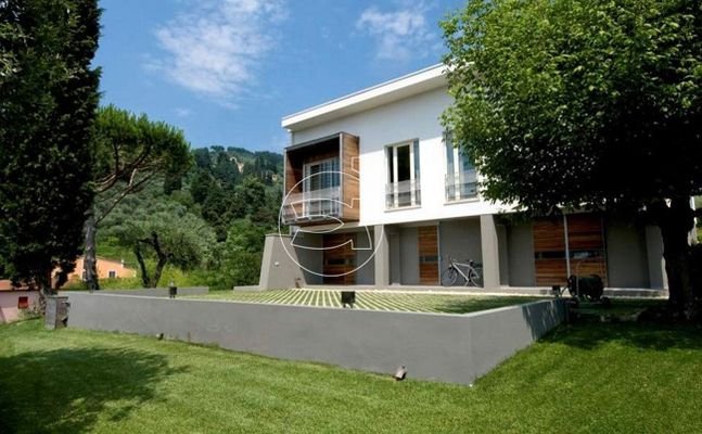 Luxuriöse Neubau Villa | Massarosa