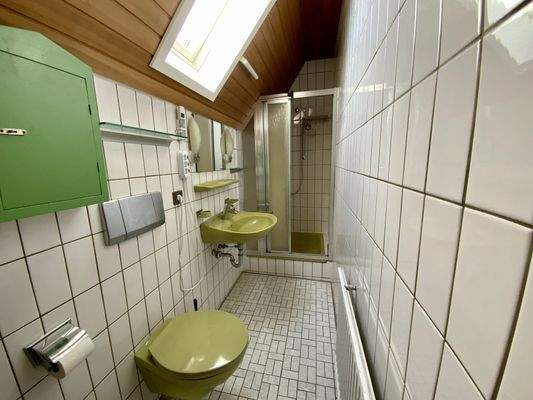 Badezimmer 2