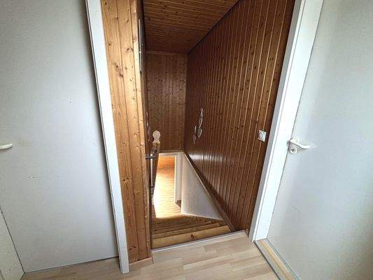 Aufgang Dachstudio und Bodenraum