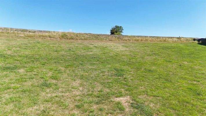 Blick auf das Grundstück