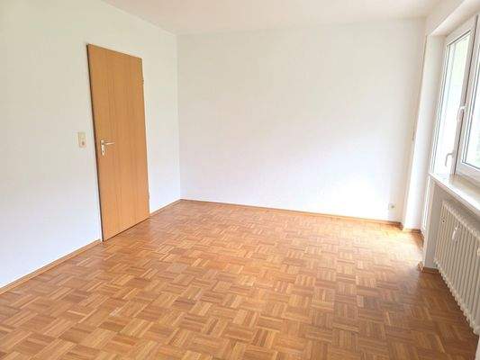 OG 1 Kinderzimmer mit Zugang zur Terrasse & Garten (1)_#161306