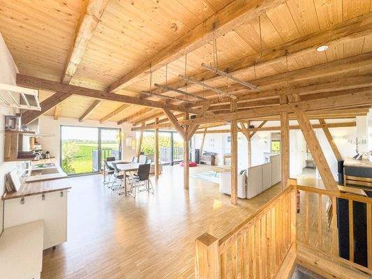 Der große Wohn-Essbereich im OG // Wohnbereich 2