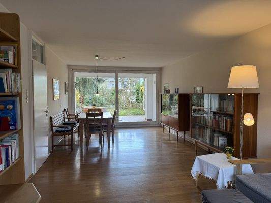 Wohn- und Essbereich
