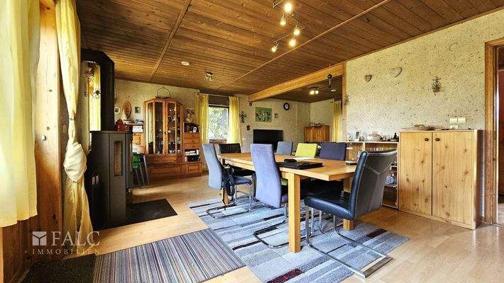 Wohnzimmer - Essbereich EG