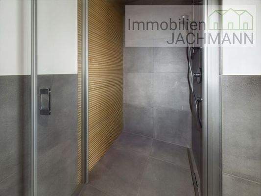 Begehbare barrierefreie Dusche