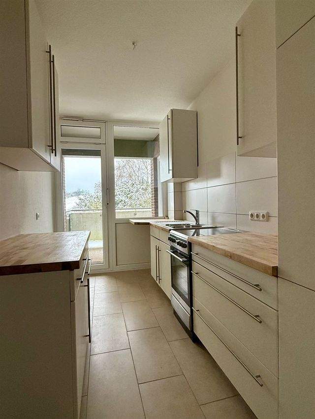 Schöne 3-Zimmer-Whg. mit Balkon: Neuwührener Weg 4//Schwentinental; Raisdorf - Photo 2