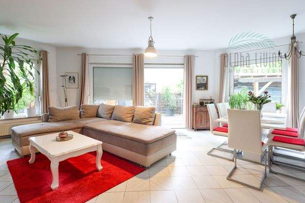 Wohn- und Essbereich (EG)