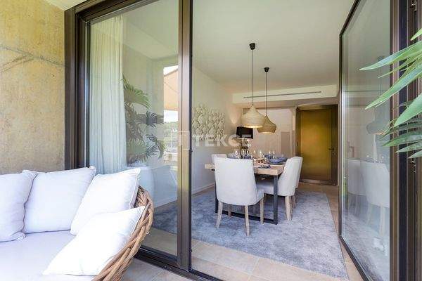 Luxury Beachfront Apartments Surrounded by Nature in Begur