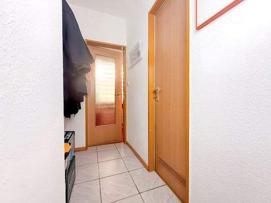 WC+Abstellraum Durchgang (1)