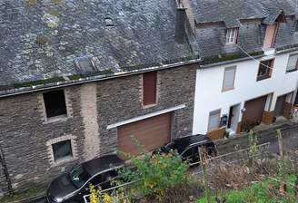 Haupthaus mit Scheune