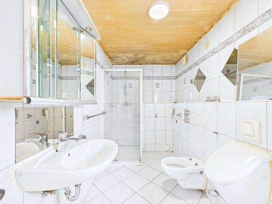 Zweifamilienhaus mit Weitblick in Neunkirchen