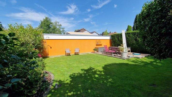 39.)  ......  (Gartenansichten).JPG