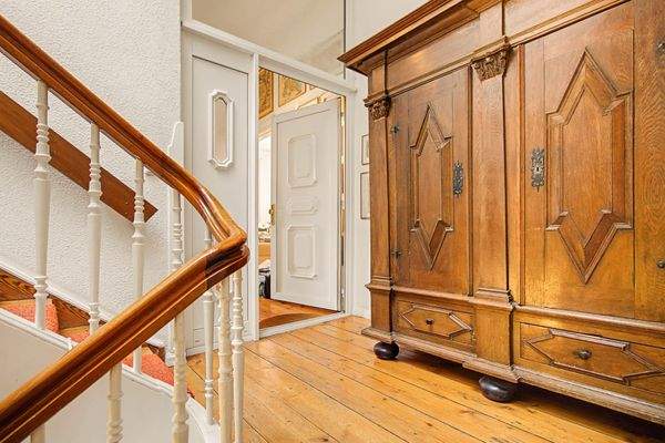 Barockschrank für die Garderobe 