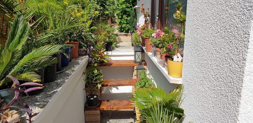 Seiteneingang Südterrasse 