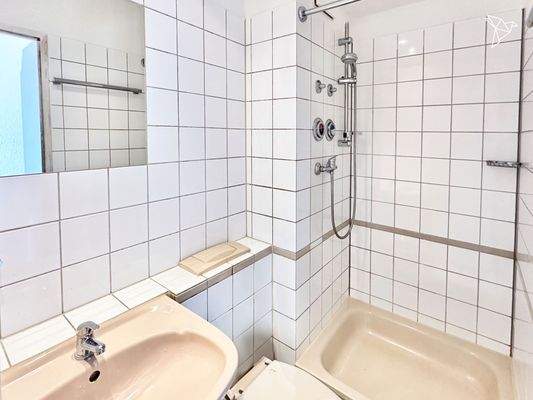 Badezimmer Musterfoto