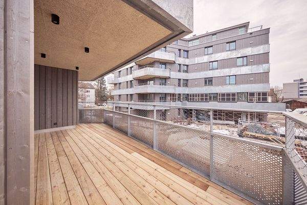 Balkon mit Blick nach Westen - HERDERGÄRTEN 3.1.6
