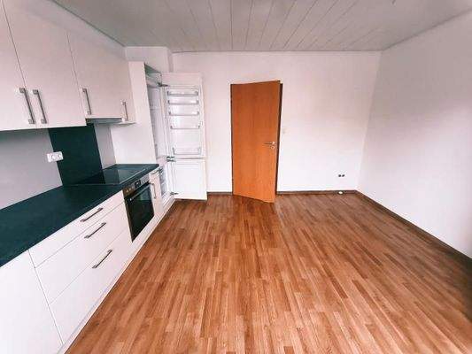 Küche mit Essplatz Bild 3