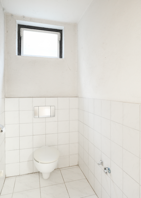Gäste-WC UG (jetziger unausgebauter Originalzustand)