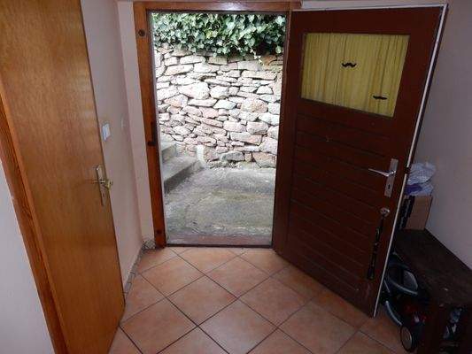 Separater Eingang DG Wohnung