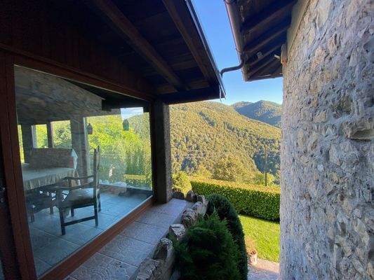 Außenansicht der Villa