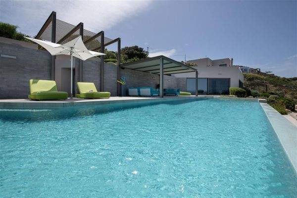 Kreta, Kokkino Chorio: Traumvilla mit makelloser Aussicht mit einer privaten Bucht zu verkaufen