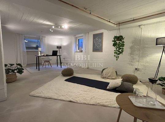 Wohnlicher Kellerraum 