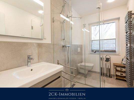 Duschbadezimmer OG