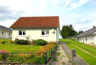 Zufahrt zum Grundstück