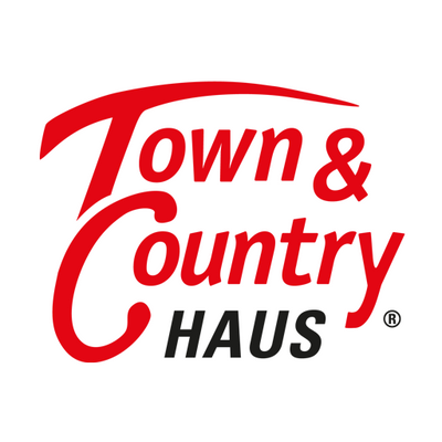 Town &amp; Country-Haus Logo