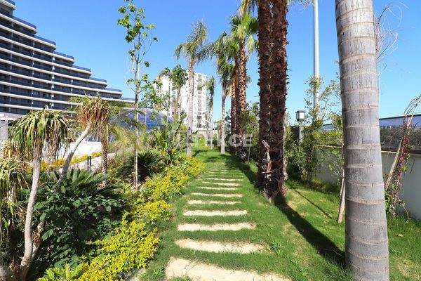 South-Facing Apartments in Antalya Altintas with Terraces