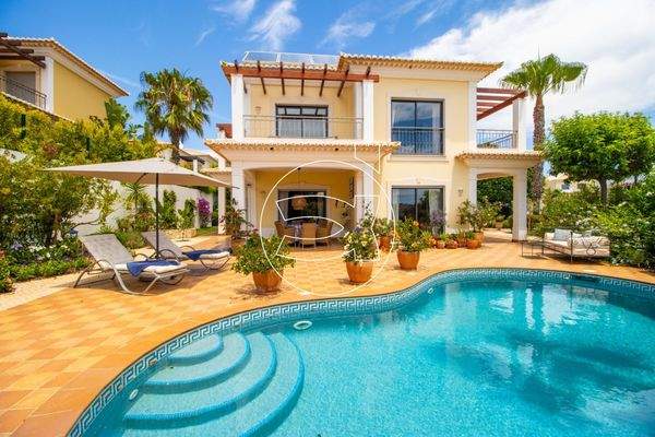 Traumhafte Immobilie