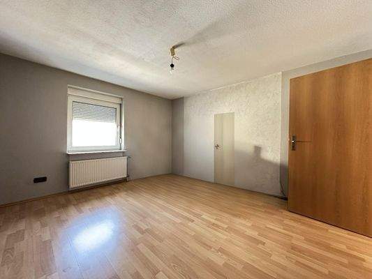 1. Schlafzimmer (OG)