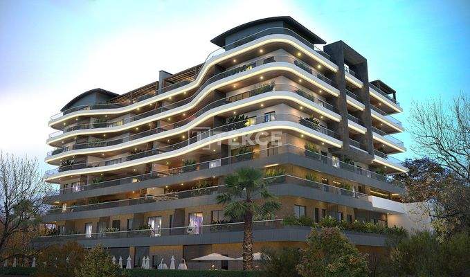 Sea View Real Estate with Pool in Kuşadası