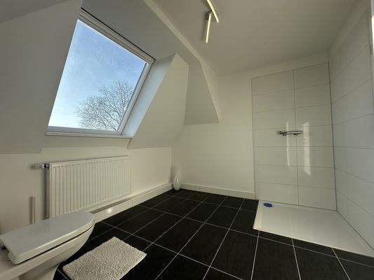 zusätzliches Bad im Dachgeschoss