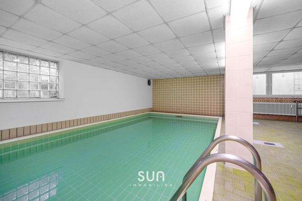 Hauseigenes Schwimmbad