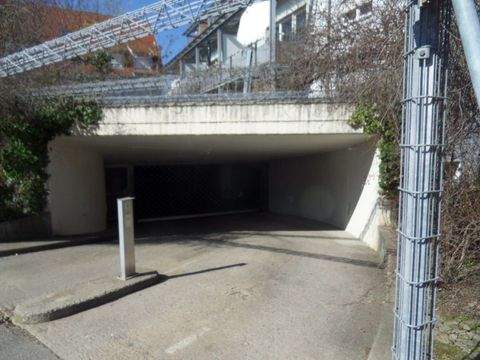 Leonberg Garage, Leonberg Stellplatz