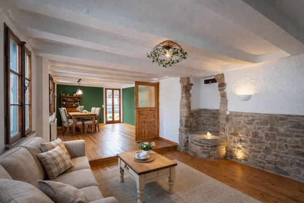 KI-Beispiel Wohnen Essen Fachkwerkhaus EG