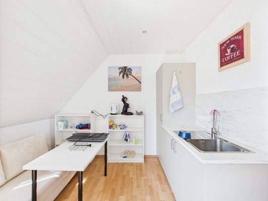 Praktische Küchennische DG