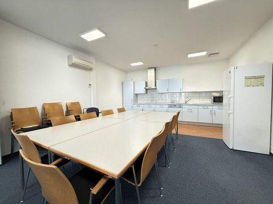 Besprechungs-/Sozialbereich