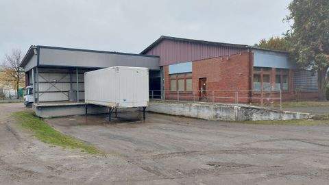 Garrel Halle, Garrel Hallenfläche