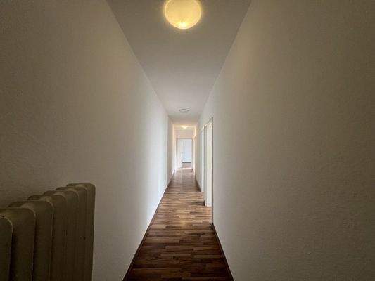 Wohnung-Gießen-Südanlage 9-50019-009-Flur im OG