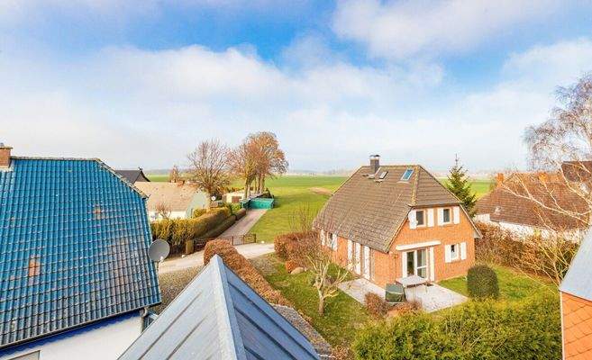 Blick vom Wohnzimmer (DG)