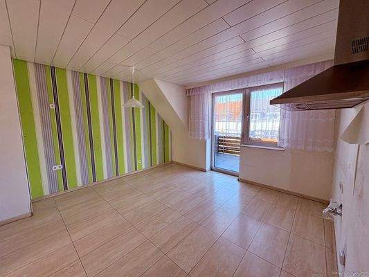 Küche und Essbereich OG