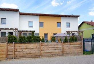 Reihenhausanlage 4 in Alberndorf