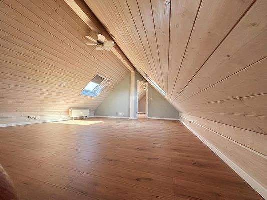 Zimmer im Dachgeschoss