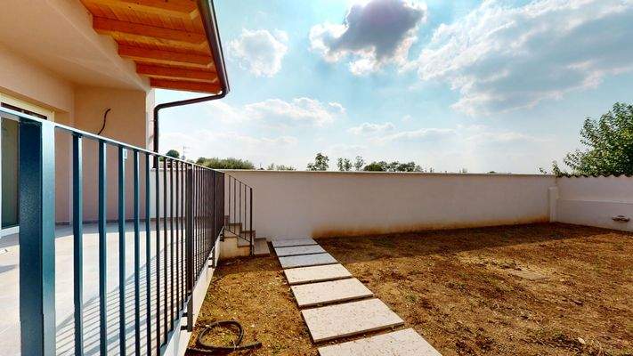 NA-072-15-Villetta-a-Calcinato-BS-08262025_190517.