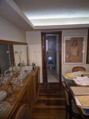 Kreta, Heraklion: Freistehendes Gebäude im Zentrum zu verkaufen