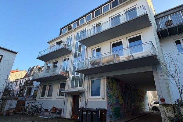 Rückansicht/Zufahrt Alexanderstraße